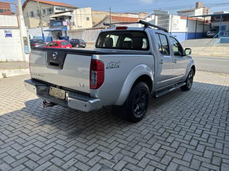 NISSAN Frontier 2.3 16V LE 4X4 CABINE DUPLA BI-TURBO DIESEL AUTOMTICO, Foto 4