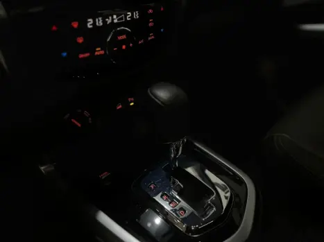 NISSAN Frontier 2.3 16V XE 4X4 CABINE DUPLA BI-TURBO DIESEL AUTOM�TICO, Foto 10