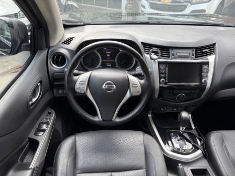 NISSAN Frontier 2.3 16V LE 4X4 CABINE DUPLA BI-TURBO DIESEL AUTOM�TICO, Foto 5