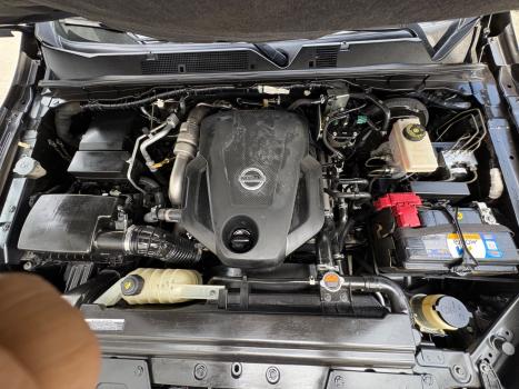 NISSAN Frontier 2.3 16V LE 4X4 CABINE DUPLA BI-TURBO DIESEL AUTOM�TICO, Foto 16