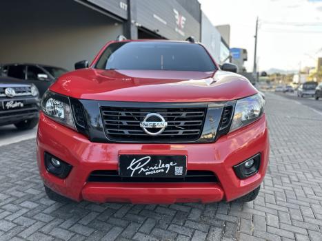 NISSAN Frontier 2.3 ATTACK CABINE DUPLA 4X4 BI-TURBO DIESEL AUTOM�TICO, Foto 3
