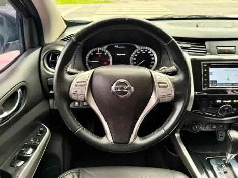 NISSAN Frontier 2.3 16V LE 4X4 CABINE DUPLA BI-TURBO DIESEL AUTOMÁTICO, Foto 11