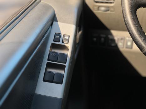 NISSAN Frontier 2.5 SL 10 ANOS 4X4 TURBO DIESEL CABINE DUPLA AUTOMTICO, Foto 4