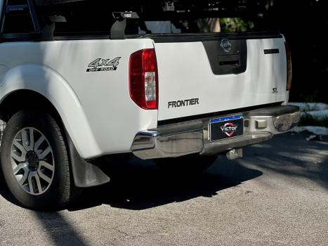 NISSAN Frontier 2.5 SL 10 ANOS 4X4 TURBO DIESEL CABINE DUPLA AUTOMTICO, Foto 12