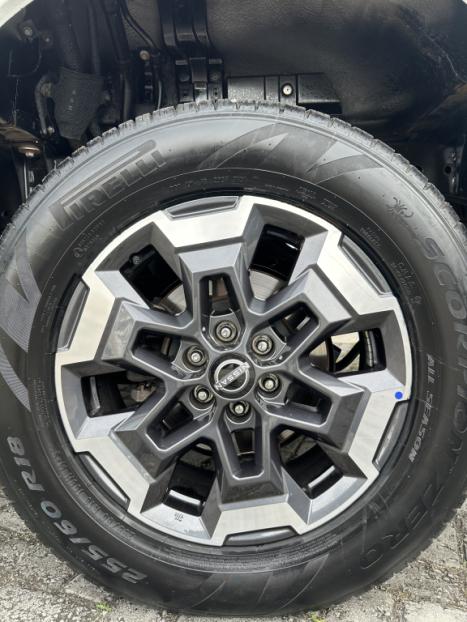NISSAN Frontier 2.5 16V PLATINUM 4X4 TURBO DIESEL CABINE DUPLA AUTOM�TICO, Foto 10