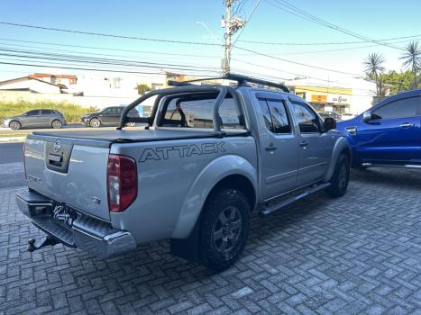 NISSAN Frontier 2.5 16V 4X4 SV ATTACK TURBO DIESEL CABINE DUPLA AUTOM�TICO, Foto 9