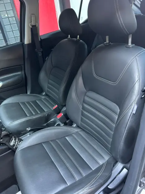 NISSAN Kicks 1.6 16V 4P FLEXSTART ADVANCE XTRONIC AUTOMTICO CVT, Foto 8