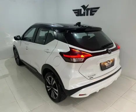 NISSAN Kicks 1.6 16V 4P FLEXSTART EXCLUSIVE XTRONIC AUTOM�TICO CVT, Foto 3