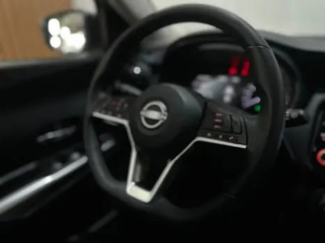 NISSAN Kicks 1.6 16V 4P FLEXSTART EXCLUSIVE XTRONIC AUTOM�TICO CVT, Foto 7