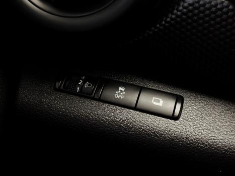 NISSAN Kicks 1.6 16V 4P FLEXSTART SENSE, Foto 9