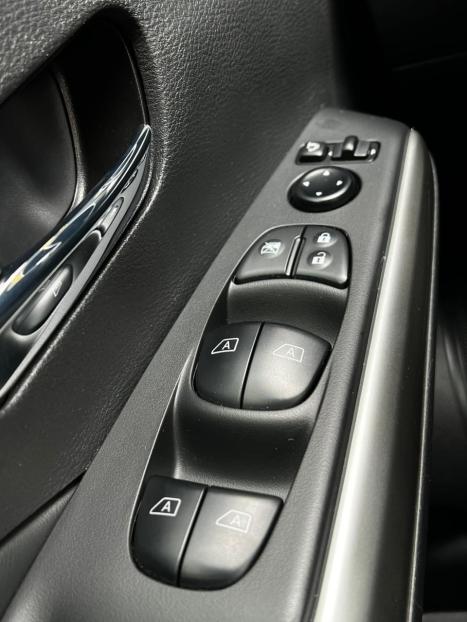 NISSAN Kicks 1.6 16V 4P FLEXSTART EXCLUSIVE XTRONIC AUTOM�TICO CVT, Foto 10