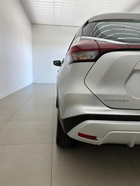NISSAN Kicks 1.6 16V 4P FLEXSTART ADVANCE XTRONIC AUTOM�TICO CVT, Foto 8