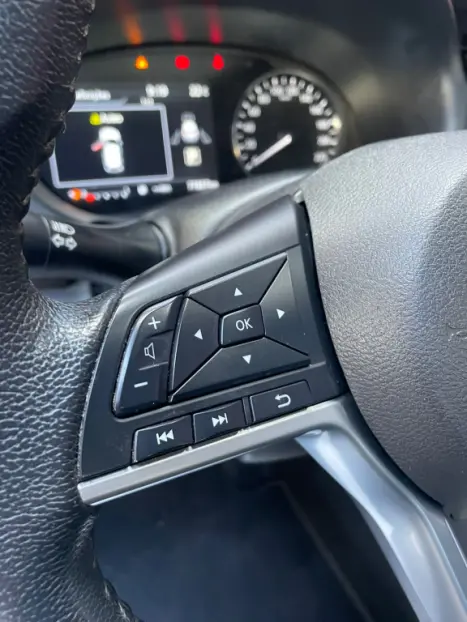 NISSAN Kicks 1.6 16V 4P FLEXSTART EXCLUSIVE XTRONIC AUTOM�TICO CVT, Foto 8
