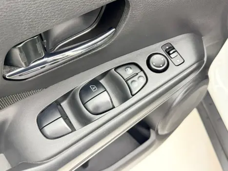 NISSAN Kicks 1.6 16V 4P FLEXSTART S, Foto 19