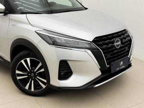 NISSAN Kicks 1.6 16V 4P FLEXSTART EXCLUSIVE XTRONIC AUTOM�TICO CVT, Foto 2