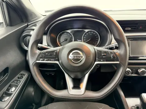 NISSAN Kicks 1.6 16V 4P FLEXSTART S DIRECT X-TRONIC AUTOM�TICO CVT, Foto 20