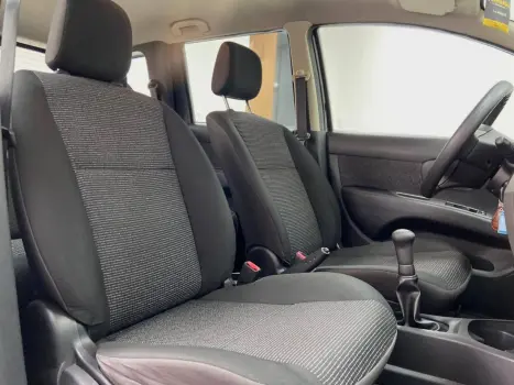 NISSAN Livina 1.6 16V 4P S FLEX, Foto 8