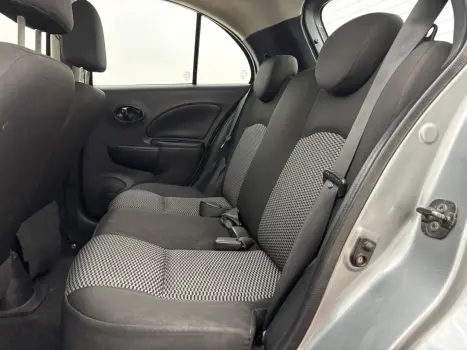 NISSAN March 1.0 12V 4P CONFORTO FLEX, Foto 16