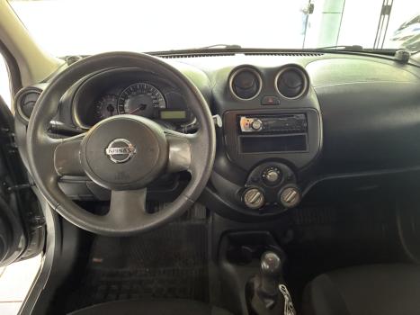 NISSAN March 1.0 16V 4P S FLEX, Foto 2