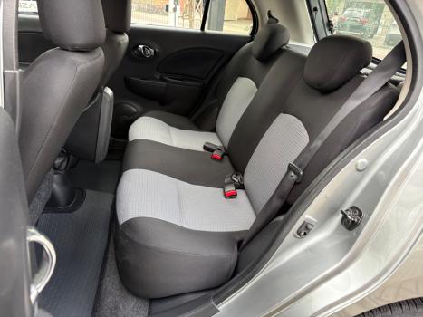 NISSAN March 1.6 16V 4P SR FLEX, Foto 5