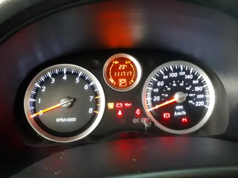 NISSAN Sentra 2.0  16V 4P S FLEX AUTOM�TICO CVT, Foto 5