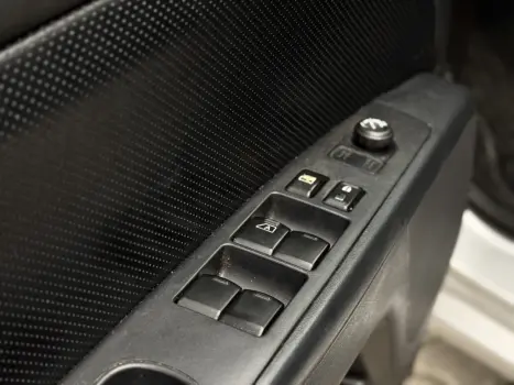 NISSAN Sentra 2.0 16V 4P SL AUTOM�TICO CVT, Foto 7