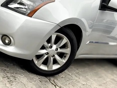 NISSAN Sentra 2.0 16V 4P SL AUTOM�TICO CVT, Foto 8