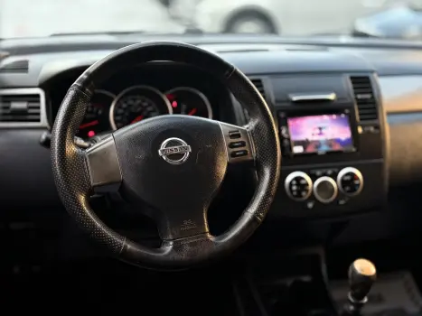 NISSAN Tiida Hatch 1.8 16V SL 4P, Foto 2