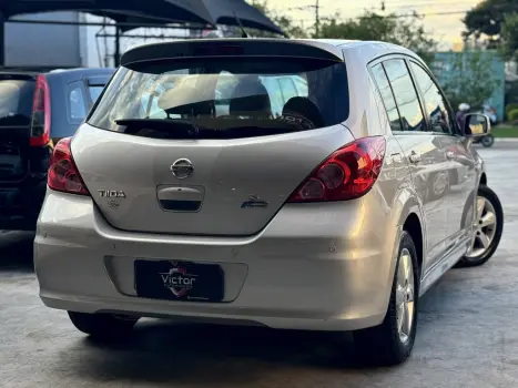 NISSAN Tiida Hatch 1.8 16V SL 4P, Foto 8