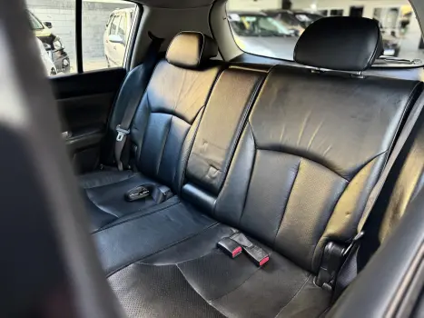 NISSAN Tiida Hatch 1.8 16V SL 4P, Foto 11