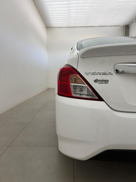 NISSAN Versa Sedan 1.6 16V 4P UNIQUE FLEX XTRONIC AUTOMTICO CVT, Foto 7