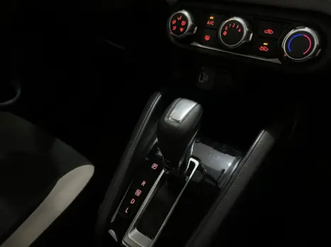 NISSAN Versa Sedan 1.6 16V 4P FLEX ADVANCE XTRONIC AUTOM�TICO CVT, Foto 9