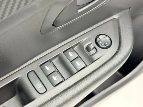 PEUGEOT 208 1.0 12V 4P FLEX LIKE, Foto 9