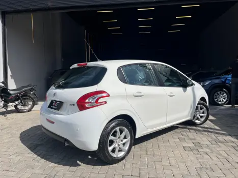 PEUGEOT 208 1.5 4P FLEX ACTIVE PACK, Foto 2