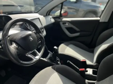 PEUGEOT 208 1.5 4P FLEX ACTIVE PACK, Foto 3