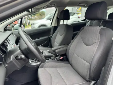 PEUGEOT 308 1.6 16V 4P FLEX ALLURE, Foto 9