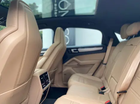 PORSCHE Cayenne 3.0 V6 32V 4P S COUP� E-HYBRIDO PLATINUM EDITION AWD AUTOM�TICO TIPTRONIC, Foto 8