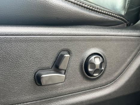 RAM 1500 5.7 V8 REBEL CABINE DUPLA 4X4 AUTOM�TICO, Foto 20