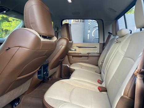 RAM 2500 6.7 I6 24V SLT CABINE DUPLA TURBO DIESEL LARAMIE 4X4 AUTOM�TICO, Foto 7