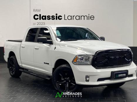 RAM Classic 5.7 V8 32V 4P HEMI LARAMIE AUTOMTICO, Foto 3