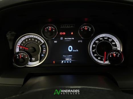 RAM Classic 5.7 V8 32V 4P HEMI LARAMIE AUTOMTICO, Foto 10