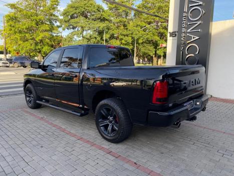 RAM Classic 5.7 V8 32V 4P HEMI LARAMIE AUTOMTICO, Foto 4