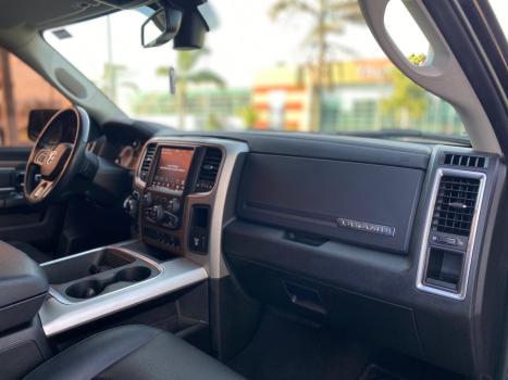 RAM Classic 5.7 V8 32V 4P HEMI LARAMIE AUTOMTICO, Foto 8