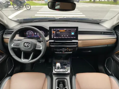 RAM Classic 5.7 V8 32V 4P HEMI LARAMIE AUTOM�TICO, Foto 10