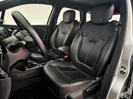 RENAULT Captur 1.3 16V 4P FLEX TCE INTENSE TURBO X-TRONIC AUTOMÁTICO CVT, Foto 18 RENAULT Captur 1.3 16V 4P FLEX TCE INTENSE TURBO X-TRONIC AUTOMÁTICO CVT, Foto 18