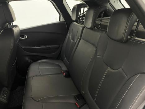 RENAULT Captur 1.3 16V 4P FLEX TCE INTENSE TURBO X-TRONIC AUTOM�TICO CVT, Foto 10