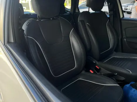 RENAULT Captur 1.6 16V 4P FLEX SCE LIFE X-TRONIC CVT, Foto 2