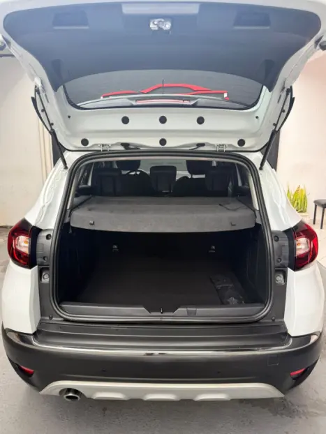 RENAULT Captur 1.6 16V 4P FLEX SCE INTENSE X-TRONIC CVT, Foto 2