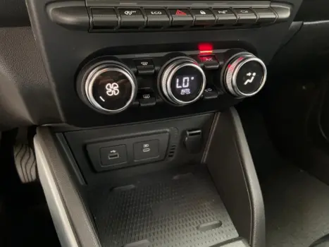 RENAULT Duster 1.3 16V 4P ICONIC TURBO TCe AUTOM�TICO CVT, Foto 13