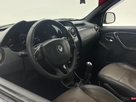 RENAULT Duster 1.6 16V 4P FLEX DYNAMIQUE, Foto 16 RENAULT Duster 1.6 16V 4P FLEX DYNAMIQUE, Foto 16